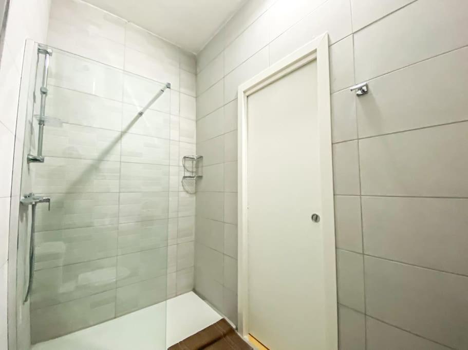 Earthly Escape 7 - Sliema Strand, Gzira ภายนอก รูปภาพ